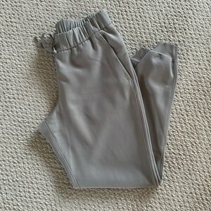 Lululemon city jogger